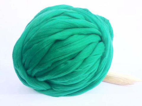 Super Chunky 100% Merino Wool Yarn, Emerald Green.