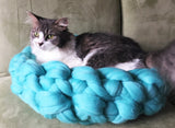 Chunky Merino Wool Cat Bed