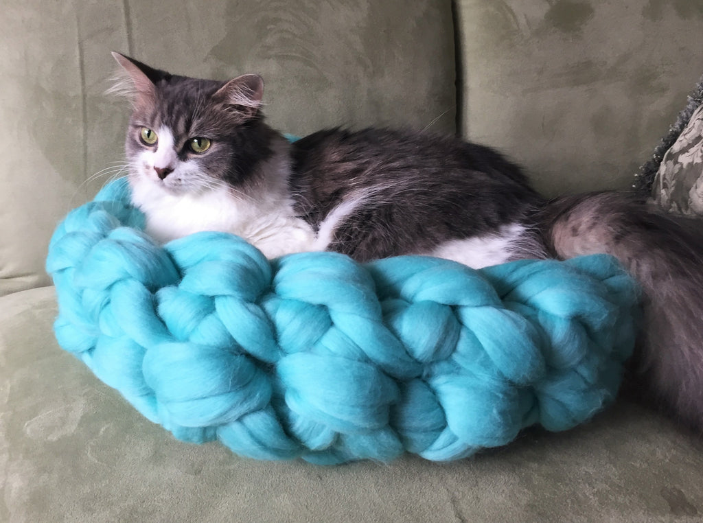 Merino Cat bed